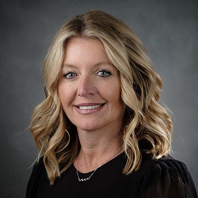 Headshot of Tracy Brashears